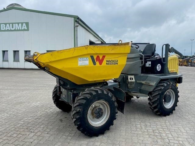 WACKER NEUSON DW 50 Drehkippmulde MIETE / RENTAL (12001705) - Dömper: 1 kép. WACKER NEUSON DW 50 Drehkippmulde MIETE / RENTAL (12001705) - Dömper: 1 kép.