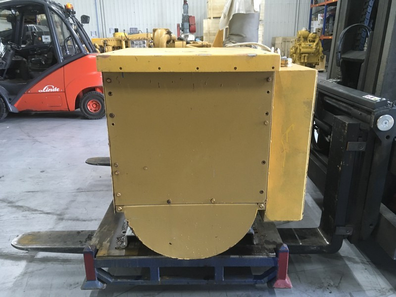 Caterpillar 3306DI SR4B GENERATOR 238 KVA USED - Áramfejlesztő: 4 kép. Caterpillar 3306DI SR4B GENERATOR 238 KVA USED - Áramfejlesztő: 4 kép.