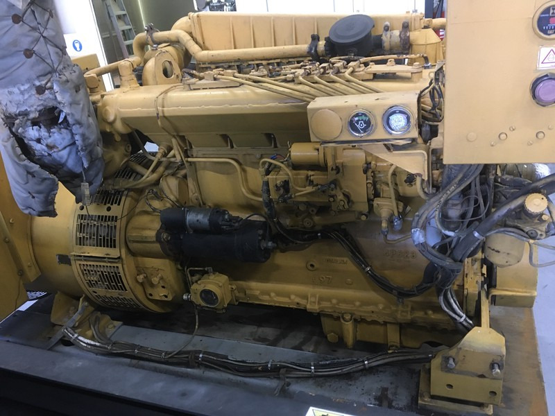 Caterpillar 3306DI SR4B GENERATOR 238 KVA USED - Áramfejlesztő: 2 kép. Caterpillar 3306DI SR4B GENERATOR 238 KVA USED - Áramfejlesztő: 2 kép.