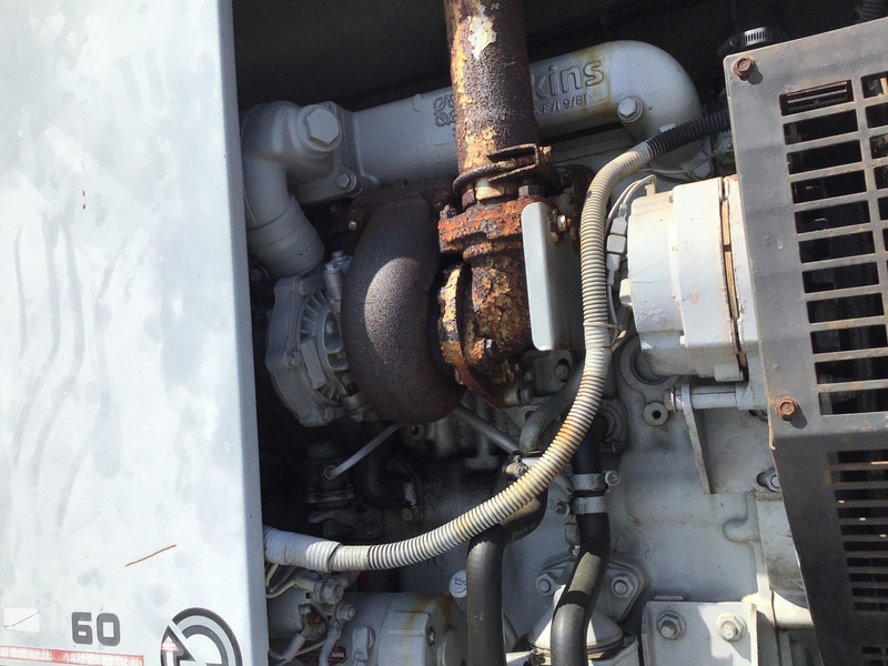Detroit Diesel 60DS60 GENERATOR 54 KVA USED - Áramfejlesztő: 5 kép. Detroit Diesel 60DS60 GENERATOR 54 KVA USED - Áramfejlesztő: 5 kép.