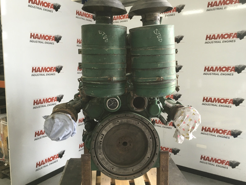 Detroit Diesel 8V71N 7083-7000 USED - Motor: 4 kép. Detroit Diesel 8V71N 7083-7000 USED - Motor: 4 kép.