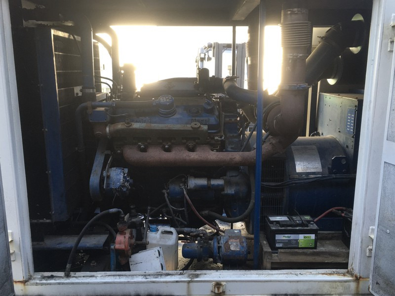Detroit Diesel AMFORD DETROIT DIESEL 8V92TA GENERATOR 450 KVA USED - Áramfejlesztő: 4 kép. Detroit Diesel AMFORD DETROIT DIESEL 8V92TA GENERATOR 450 KVA USED - Áramfejlesztő: 4 kép.
