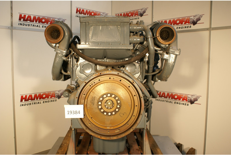 Detroit Diesel MTU DETROIT DIESEL 8V-S2000 NEW - Motor: 4 kép. Detroit Diesel MTU DETROIT DIESEL 8V-S2000 NEW - Motor: 4 kép.