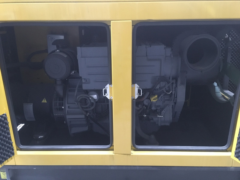 Új Áramfejlesztő Deutz BF4L2011 GENERATOR 40KVA NEW: 7 kép.
