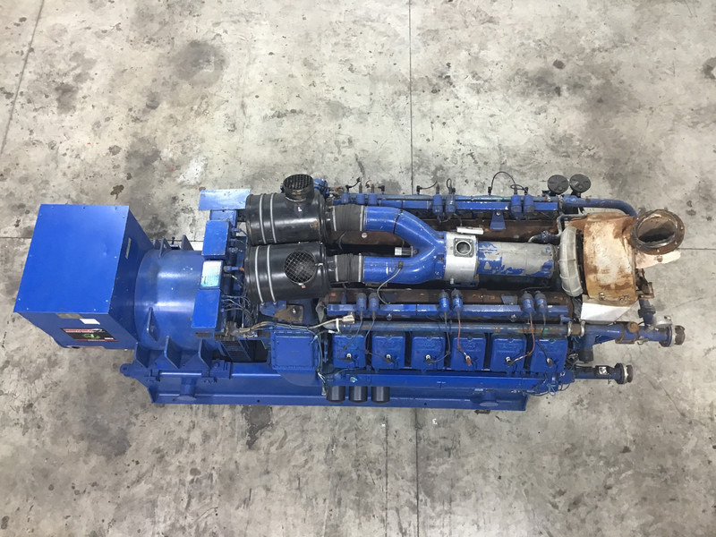 Deutz MWM CBG620V12 GENERATOR 738 KVA USED - Áramfejlesztő: 5 kép. Deutz MWM CBG620V12 GENERATOR 738 KVA USED - Áramfejlesztő: 5 kép.
