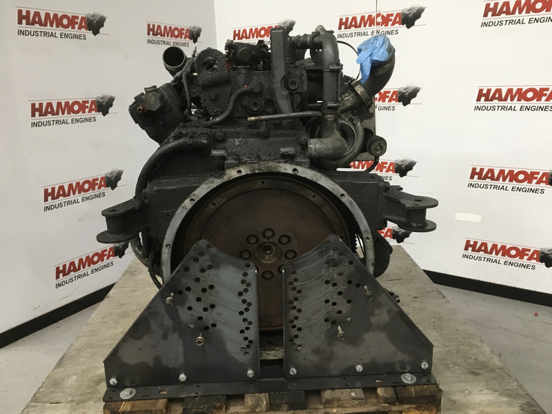 Cummins ISBE6.7 COMMONRAIL USED - Építőipari gépek: 3 kép. Cummins ISBE6.7 COMMONRAIL USED - Építőipari gépek: 3 kép.