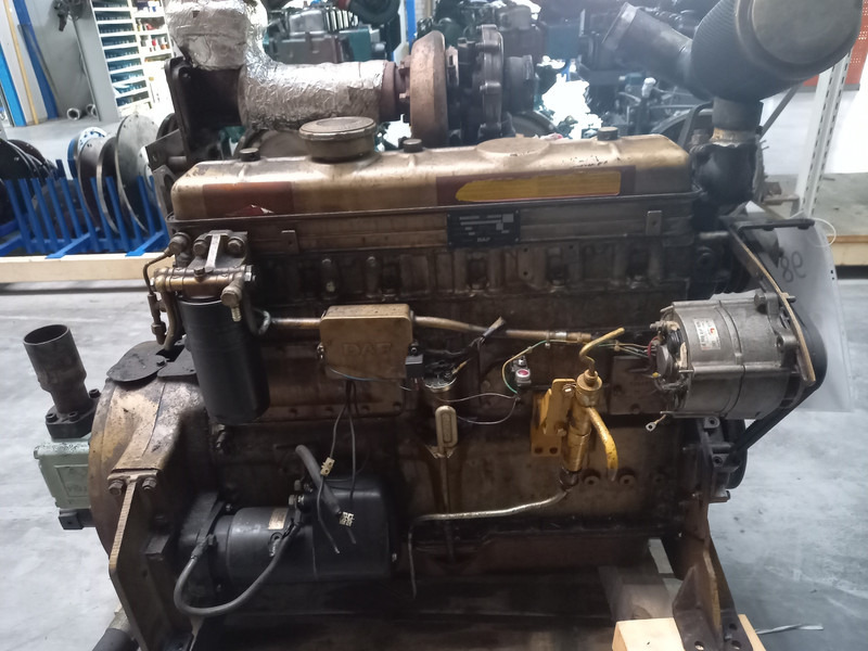 DAF DT 615 A USED - Építőipari gépek: 2 kép. DAF DT 615 A USED - Építőipari gépek: 2 kép.