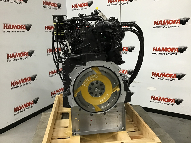 Komatsu SAA4D107E-3 CPL4731 NEW - Építőipari gépek: 3 kép. Komatsu SAA4D107E-3 CPL4731 NEW - Építőipari gépek: 3 kép.