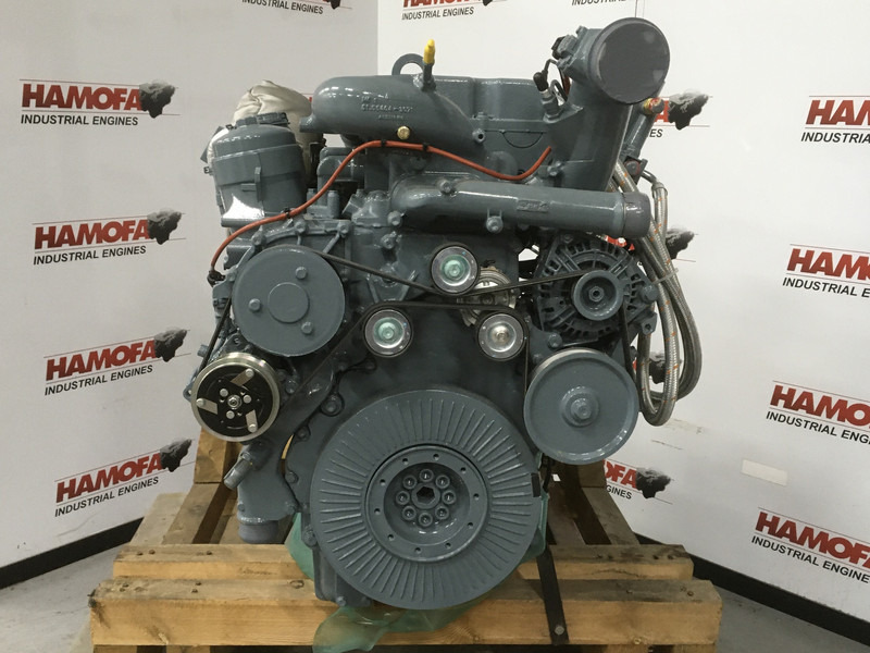 Liebherr D856 A7 NEW - Építőipari gépek: 3 kép. Liebherr D856 A7 NEW - Építőipari gépek: 3 kép.