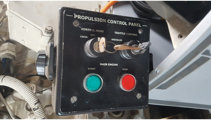 MAN D2876-LE402 USED - Építőipari gépek: 5 kép. MAN D2876-LE402 USED - Építőipari gépek: 5 kép.