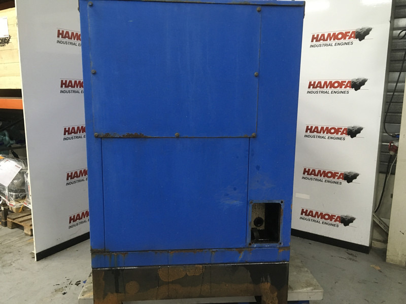 John Deere 4045TF120 GENERATOR 60 KVA USED - Áramfejlesztő: 3 kép. John Deere 4045TF120 GENERATOR 60 KVA USED - Áramfejlesztő: 3 kép.