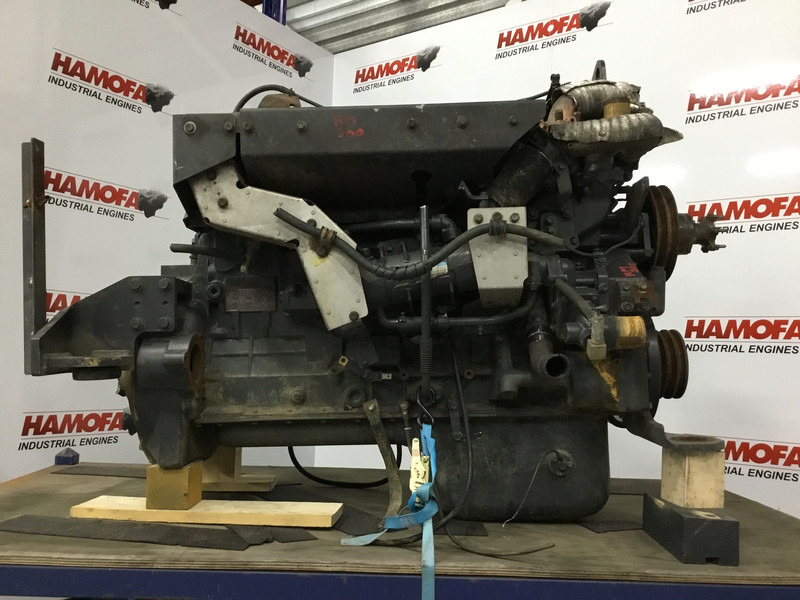 Komatsu SAA6D125E-5 USED - Motor: 2 kép. Komatsu SAA6D125E-5 USED - Motor: 2 kép.