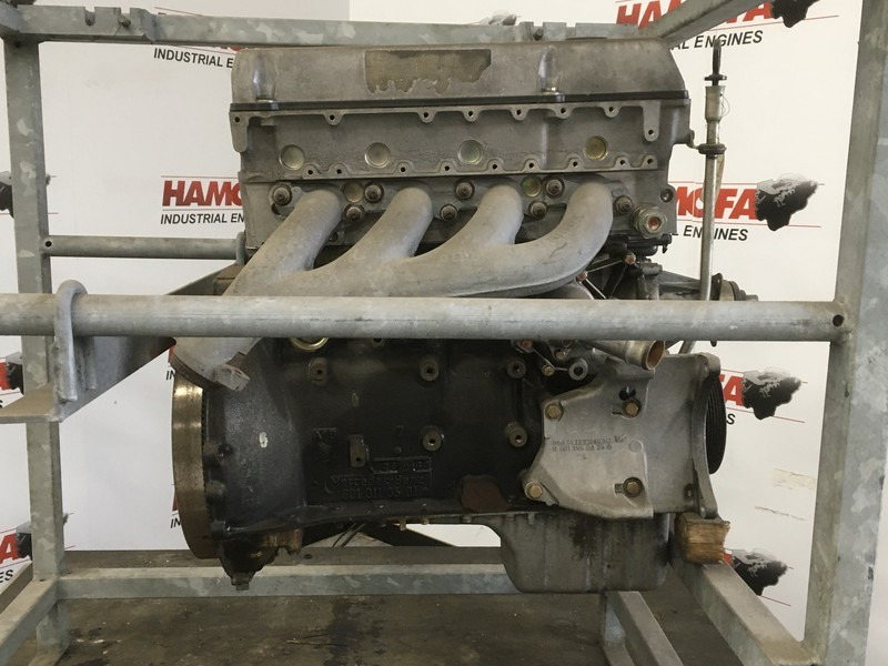 Mercedes-Benz OM601 601.911 USED - Motor: 2 kép. Mercedes-Benz OM601 601.911 USED - Motor: 2 kép.