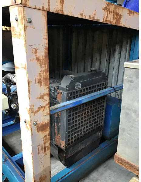 Perkins 1006-6 POMP 800 BAR USED - Vízszivattyú: 4 kép. Perkins 1006-6 POMP 800 BAR USED - Vízszivattyú: 4 kép.