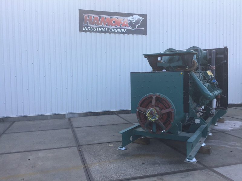 Perkins 4012 TWG2 GENERATOR 1000KVA USED - Áramfejlesztő: 3 kép. Perkins 4012 TWG2 GENERATOR 1000KVA USED - Áramfejlesztő: 3 kép.