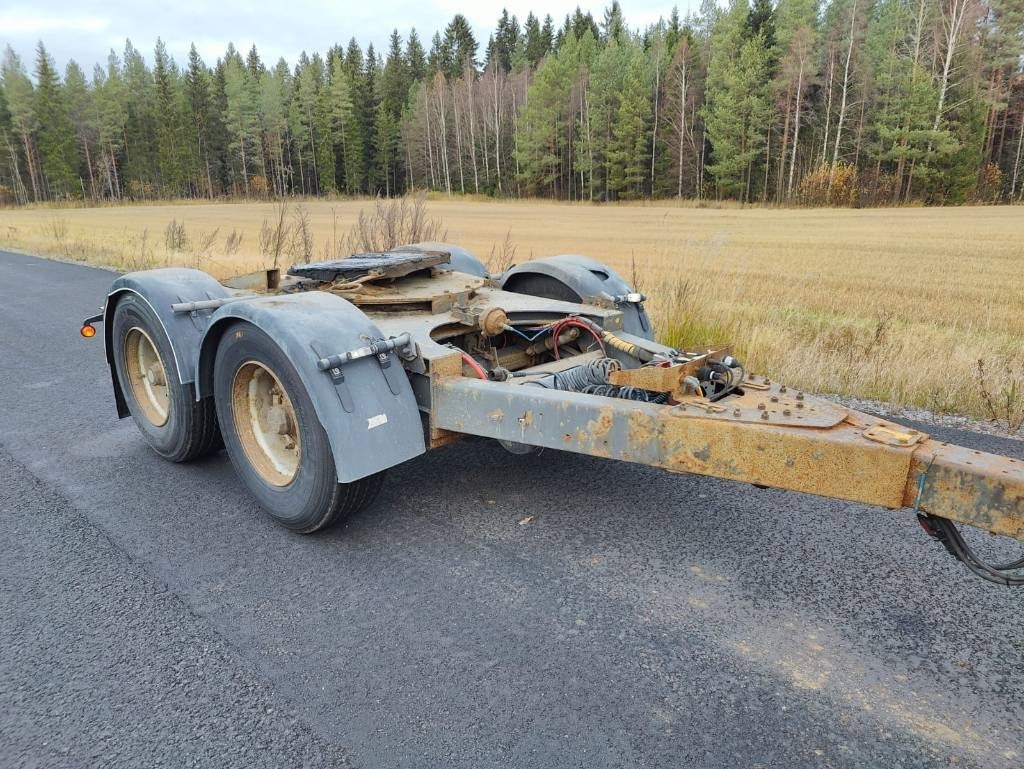 Närko Dollyc2ms11p11  - Dolly pótkocsi: 2 kép. Närko Dollyc2ms11p11  - Dolly pótkocsi: 2 kép.