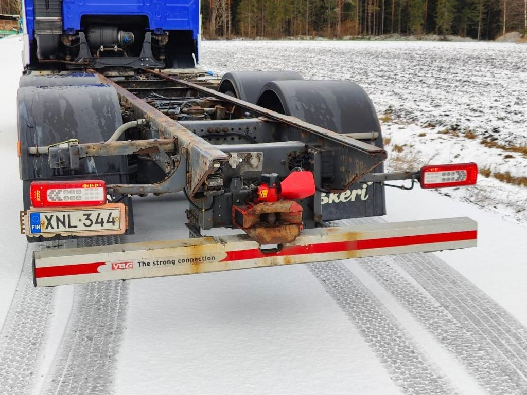 Volvo FH 13 - Alvaz teherautó: 5 kép. Volvo FH 13 - Alvaz teherautó: 5 kép.