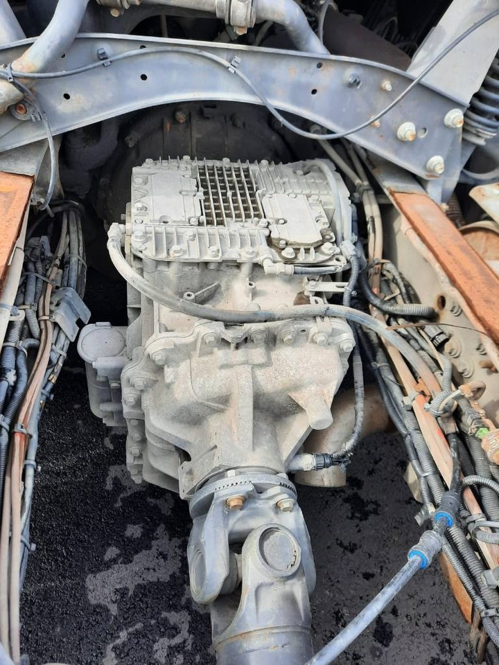Volvo FH13 - Alvaz teherautó: 5 kép. Volvo FH13 - Alvaz teherautó: 5 kép.