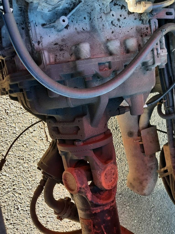 Cserefelépítményes teherautó Volvo FM-11: 11 kép. Cserefelépítményes teherautó Volvo FM-11: 11 kép.