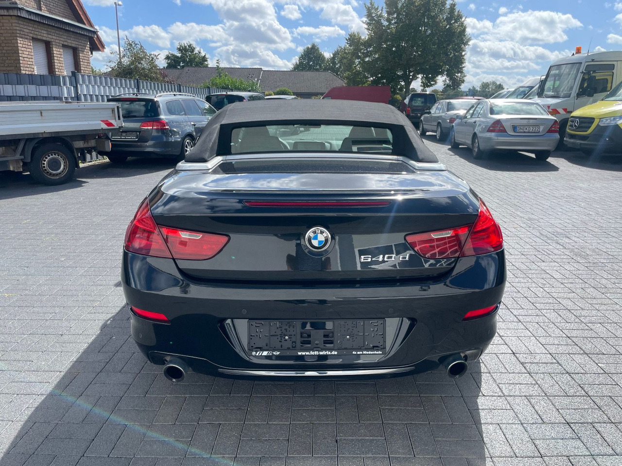 BMW 640 Baureihe 6 Cabrio 640 d - Kabrió: 5 kép. BMW 640 Baureihe 6 Cabrio 640 d - Kabrió: 5 kép.