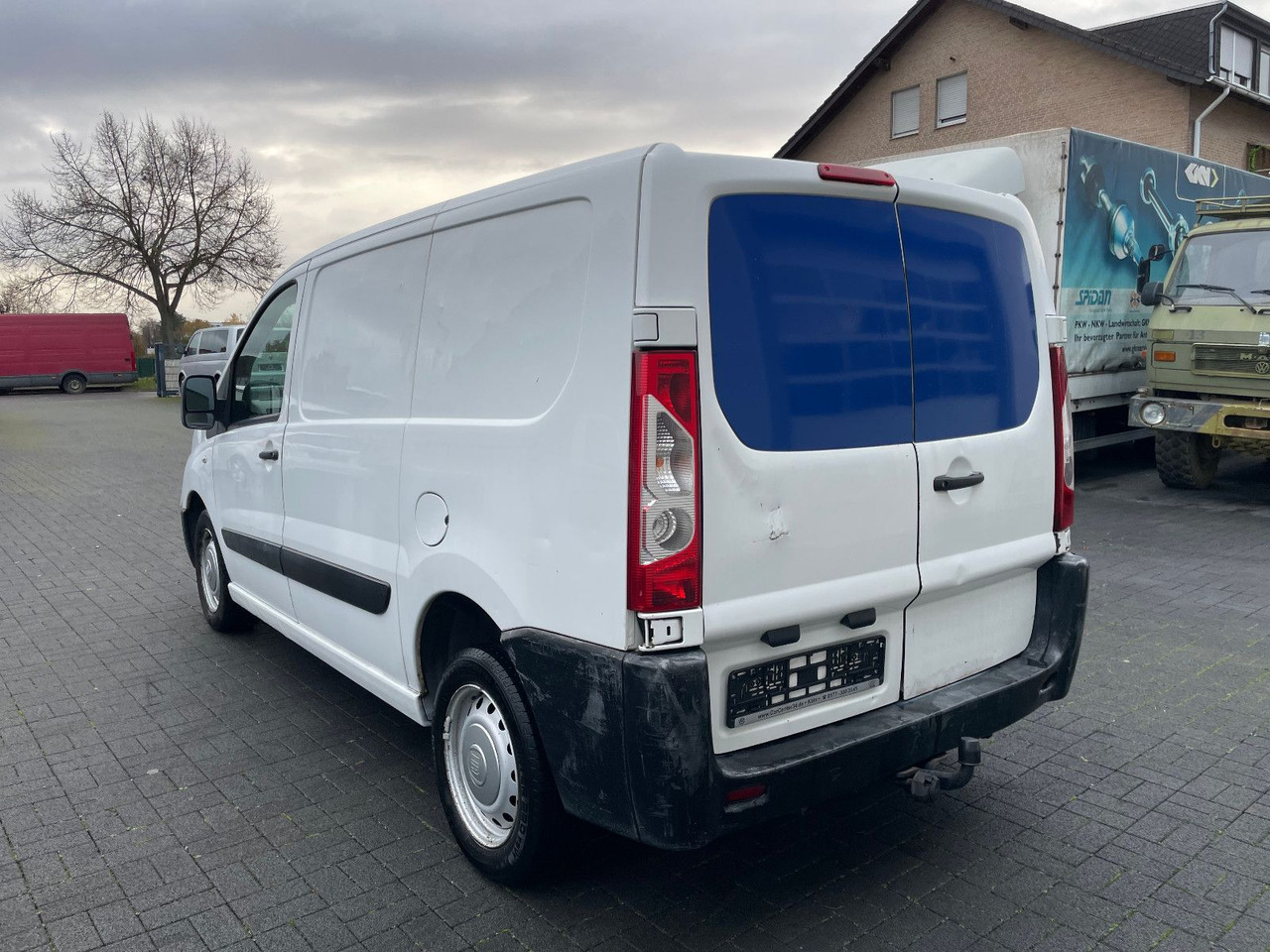 Fiat Scudo SX L1H1 120-2,0 Multijet - Kis furgon: 4 kép. Fiat Scudo SX L1H1 120-2,0 Multijet - Kis furgon: 4 kép.