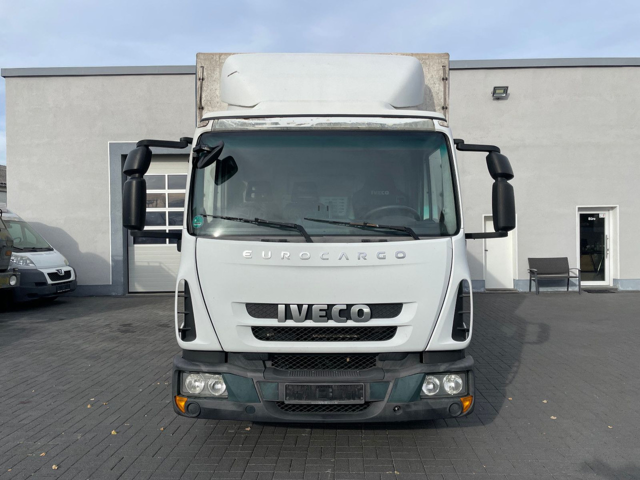 Iveco Euro Cargo 75E16 Euro 5, TÜV 06-2026 - Ponyvás kisteherautó: 5 kép. Iveco Euro Cargo 75E16 Euro 5, TÜV 06-2026 - Ponyvás kisteherautó: 5 kép.