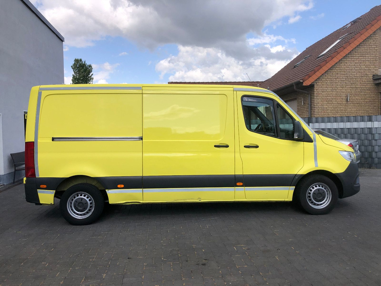 Mercedes-Benz Sprinter 314 CDI, Klima, Lang - Kis furgon: 5 kép. Mercedes-Benz Sprinter 314 CDI, Klima, Lang - Kis furgon: 5 kép.