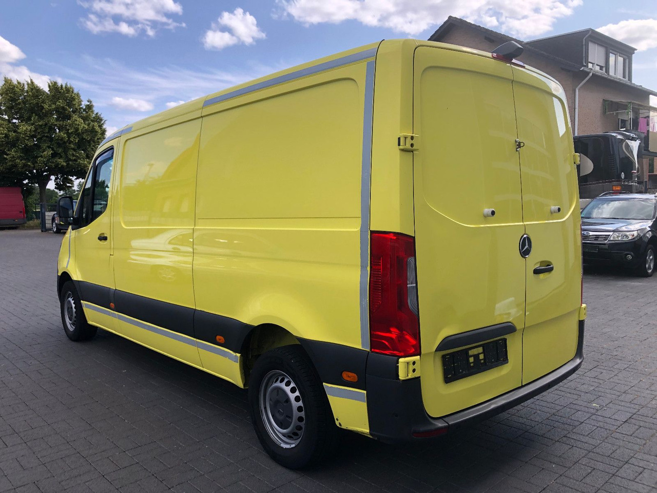 Mercedes-Benz Sprinter 314 CDI, Klima, Lang - Kis furgon: 4 kép. Mercedes-Benz Sprinter 314 CDI, Klima, Lang - Kis furgon: 4 kép.