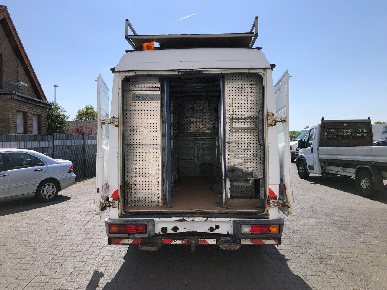 Furgon Mercedes-Benz Vario 816: 9 kép.