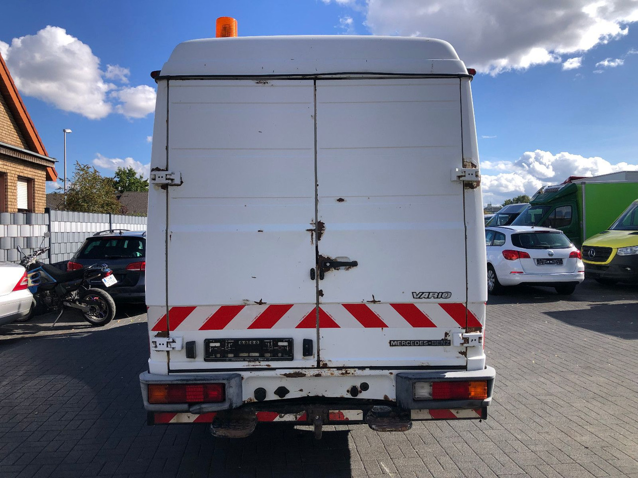 Furgon Mercedes-Benz Vario 816: 8 kép.