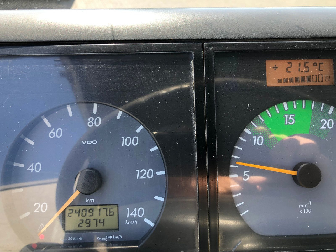 Furgon Mercedes-Benz Vario 816: 17 kép.