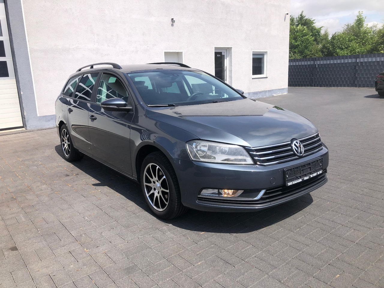 Volkswagen Passat Variant 1.4 TSi Trendline - Autó: 3 kép. Volkswagen Passat Variant 1.4 TSi Trendline - Autó: 3 kép.