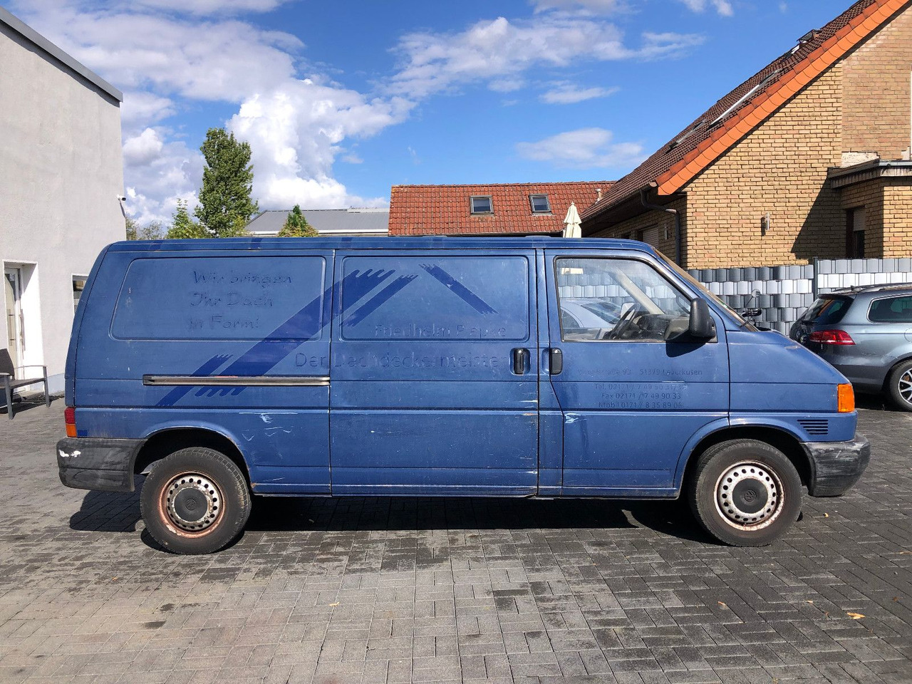 Volkswagen T4 2.5 TDI Lang - Kis furgon: 5 kép. Volkswagen T4 2.5 TDI Lang - Kis furgon: 5 kép.