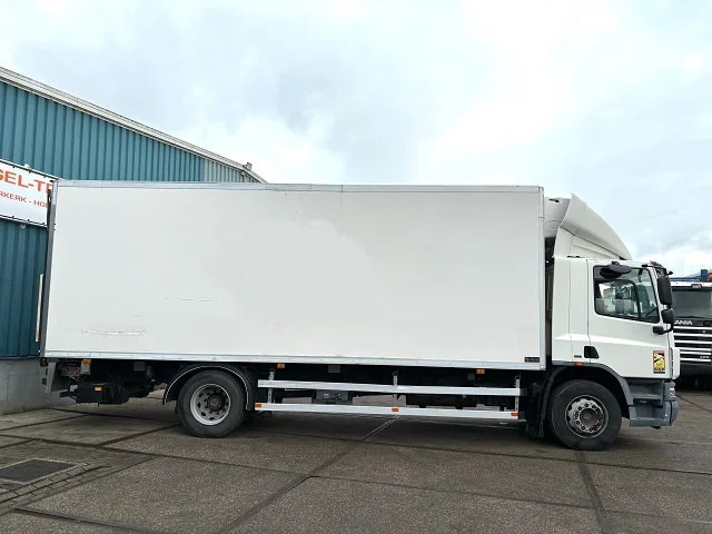DAF CF 65.250 COOLING TRUCK WITH CARRIER D/E COOLER (EURO 5 / AS-TRONIC / 2.500 KG. LOADING PLATFORM) - Hőszigetelt teherautó: 2 kép. DAF CF 65.250 COOLING TRUCK WITH CARRIER D/E COOLER (EURO 5 / AS-TRONIC / 2.500 KG. LOADING PLATFORM) - Hőszigetelt teherautó: 2 kép.