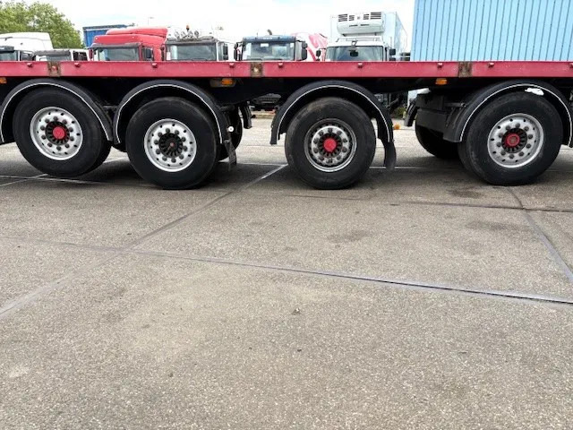 Platós félpótkocsi Kwb P-504-STI-H 4-AXLE FLATBED TRAILER (SAF AXLES / 2x STEERING AXLE / 2x LIFT-AXLE / ABS-EBS): 7 kép. Platós félpótkocsi Kwb P-504-STI-H 4-AXLE FLATBED TRAILER (SAF AXLES / 2x STEERING AXLE / 2x LIFT-AXLE / ABS-EBS): 7 kép.