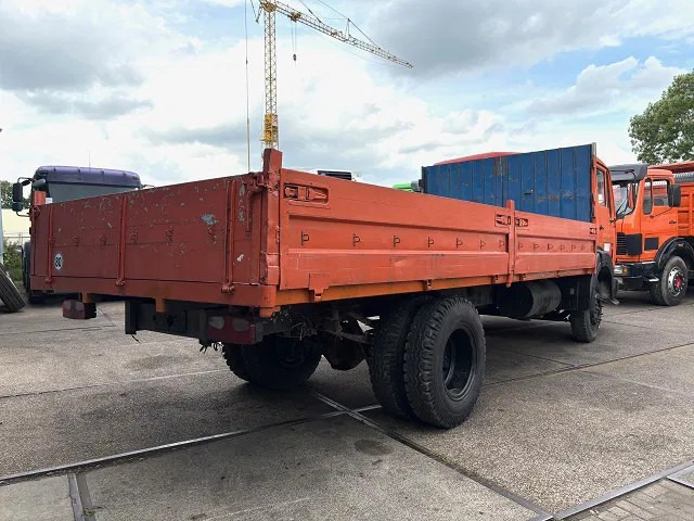Mercedes-Benz LK 1213K (6-CILINDER) FULL STEEL CHASSIS WITH OPEN BOX (MANUAL GEARBOX / FULL STEEL SUSPENSION) - Platós teherautó: 3 kép. Mercedes-Benz LK 1213K (6-CILINDER) FULL STEEL CHASSIS WITH OPEN BOX (MANUAL GEARBOX / FULL STEEL SUSPENSION) - Platós teherautó: 3 kép.