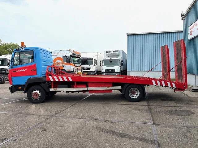 Mercedes-Benz LK 814 RECOVERY TRUCK / CAR-MACHINE TRANSPORTER (6-CILINDER / MANUAL GEARBOX / FULL STEEL SUSPENSION / WINCH / HYDRAULIC RAMPS) - Autószállító teherautó: 5 kép. Mercedes-Benz LK 814 RECOVERY TRUCK / CAR-MACHINE TRANSPORTER (6-CILINDER / MANUAL GEARBOX / FULL STEEL SUSPENSION / WINCH / HYDRAULIC RAMPS) - Autószállító teherautó: 5 kép.