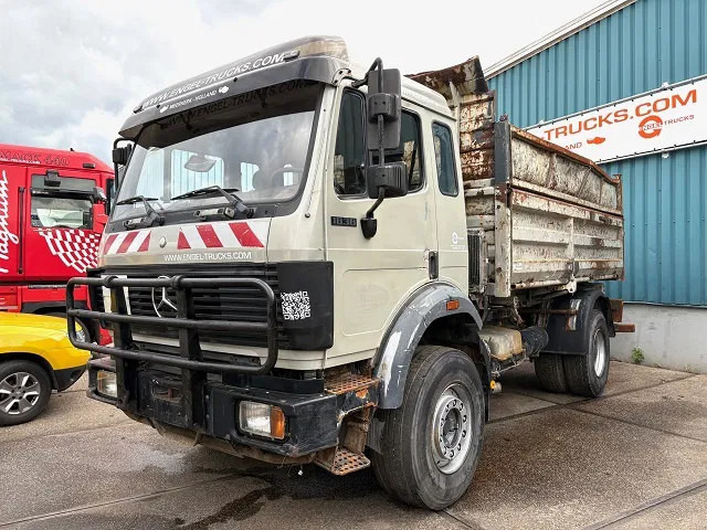 Mercedes-Benz SK 1838 K V8 4x2 FULL STEEL KIPPER (ZF16 MANUAL GEARBOX / FULL STEEL SUSPENSION / REDUCTION AXLE / P.T.O.) - Billenőplatós teherautó: 1 kép. Mercedes-Benz SK 1838 K V8 4x2 FULL STEEL KIPPER (ZF16 MANUAL GEARBOX / FULL STEEL SUSPENSION / REDUCTION AXLE / P.T.O.) - Billenőplatós teherautó: 1 kép.