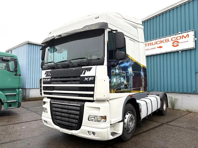 DAF XF 105.460 ATE SPACEAB 4x2 (EURO 5 / ZF MANUAL GEARBOX / ZF-INTARDER / HYDRAULIC KIT / P.T.O. / AIRCONDITIONING / ETC.) - Nyergesvontató: 1 kép. DAF XF 105.460 ATE SPACEAB 4x2 (EURO 5 / ZF MANUAL GEARBOX / ZF-INTARDER / HYDRAULIC KIT / P.T.O. / AIRCONDITIONING / ETC.) - Nyergesvontató: 1 kép.