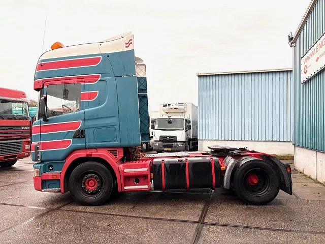 Scania R164-580 V8 TOPLINE COLLECTORS ITEM!! / APK 10-2026!! (12+2 MANUAL GEARBOX / RETARDER / AIRCONDITIONING / 2x TANK / ETC.) - Nyergesvontató: 5 kép. Scania R164-580 V8 TOPLINE COLLECTORS ITEM!! / APK 10-2026!! (12+2 MANUAL GEARBOX / RETARDER / AIRCONDITIONING / 2x TANK / ETC.) - Nyergesvontató: 5 kép.