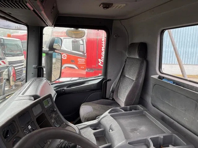 Cserefelépítményes teherautó Scania P114-340 6x2 WITH MULTILIFT CONTAINERSYSTEM ONLY 80.500 KM!! ORIGINAL (10 TIRES / FULL STEEL SUSPENSION / 12 GEARS MANUAL GEARBO: 12 kép.