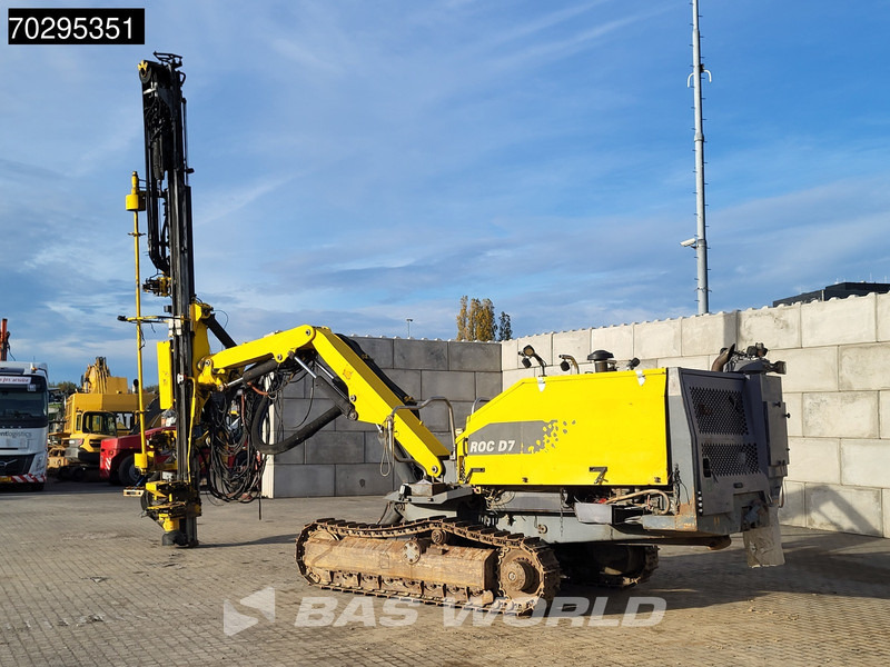 Atlas-Copco ROC D7-01 - Fúrógép: 3 kép. Atlas-Copco ROC D7-01 - Fúrógép: 3 kép.
