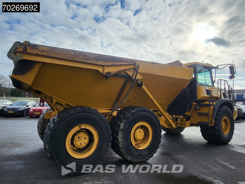 BELL B30 E - Csuklós dömper: 5 kép. BELL B30 E - Csuklós dömper: 5 kép.