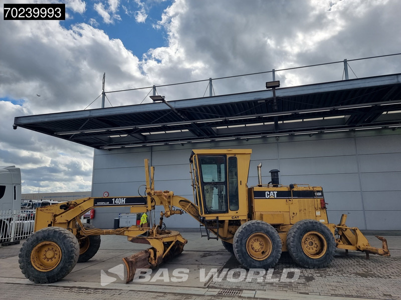 Caterpillar 140 H RIPPER - PUSH BLOCK - Gréder: 2 kép. Caterpillar 140 H RIPPER - PUSH BLOCK - Gréder: 2 kép.