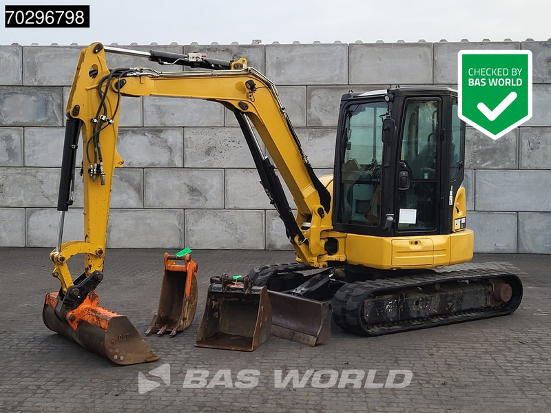 Caterpillar 305 E2 CR 3 Buckets - Lánctalpas kotró: 1 kép. Caterpillar 305 E2 CR 3 Buckets - Lánctalpas kotró: 1 kép.