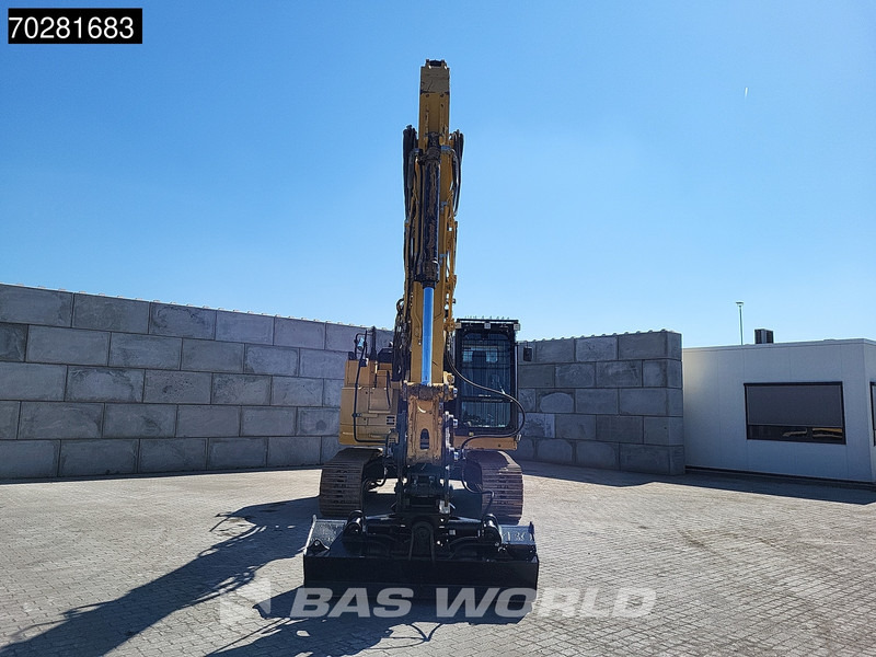 Lánctalpas kotró Caterpillar 325 F L 3 BUCKETS: 9 kép.