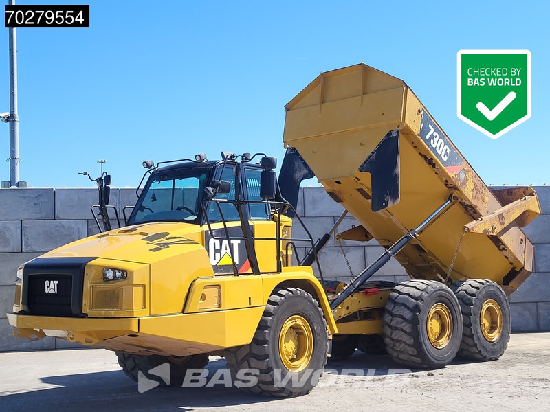 Caterpillar 730 C 9999 - Csuklós dömper: 1 kép. Caterpillar 730 C 9999 - Csuklós dömper: 1 kép.