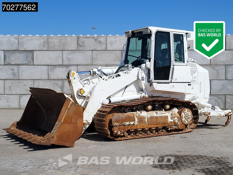 Caterpillar 963 D - Lánctalpas homlokrakodó: 1 kép. Caterpillar 963 D - Lánctalpas homlokrakodó: 1 kép.