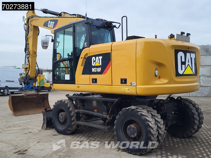 Caterpillar M316 F TILT ROTATOR - 3 BUCKETS - Gumikerekes kotró: 3 kép. Caterpillar M316 F TILT ROTATOR - 3 BUCKETS - Gumikerekes kotró: 3 kép.