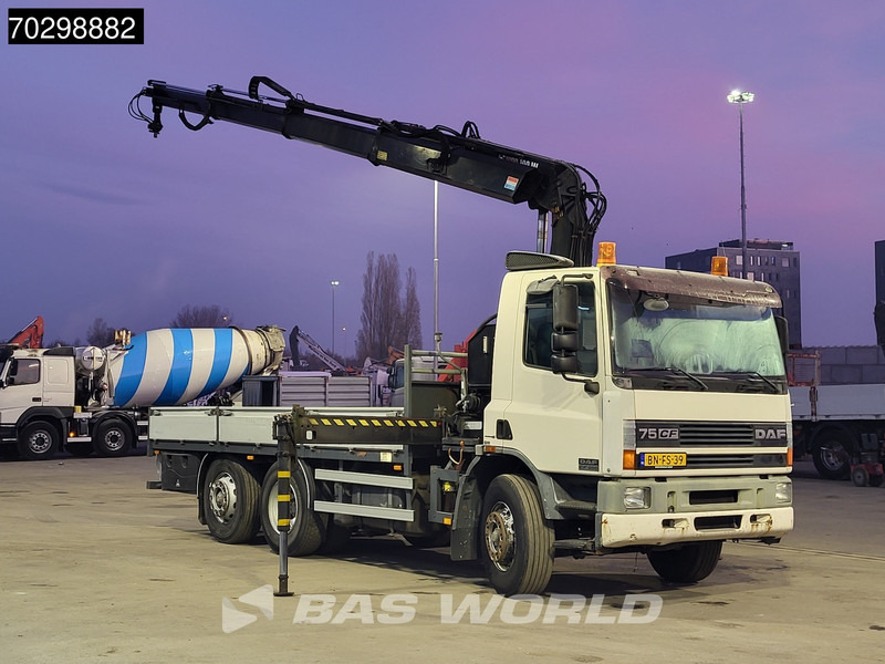 DAF 75CF.250 CF 6X2 HIAB 190W3 Crane Kran Remote Rotator Steering Axle Automatic Euro 3 - Platós teherautó, Darus autó: 3 kép. DAF 75CF.250 CF 6X2 HIAB 190W3 Crane Kran Remote Rotator Steering Axle Automatic Euro 3 - Platós teherautó, Darus autó: 3 kép.